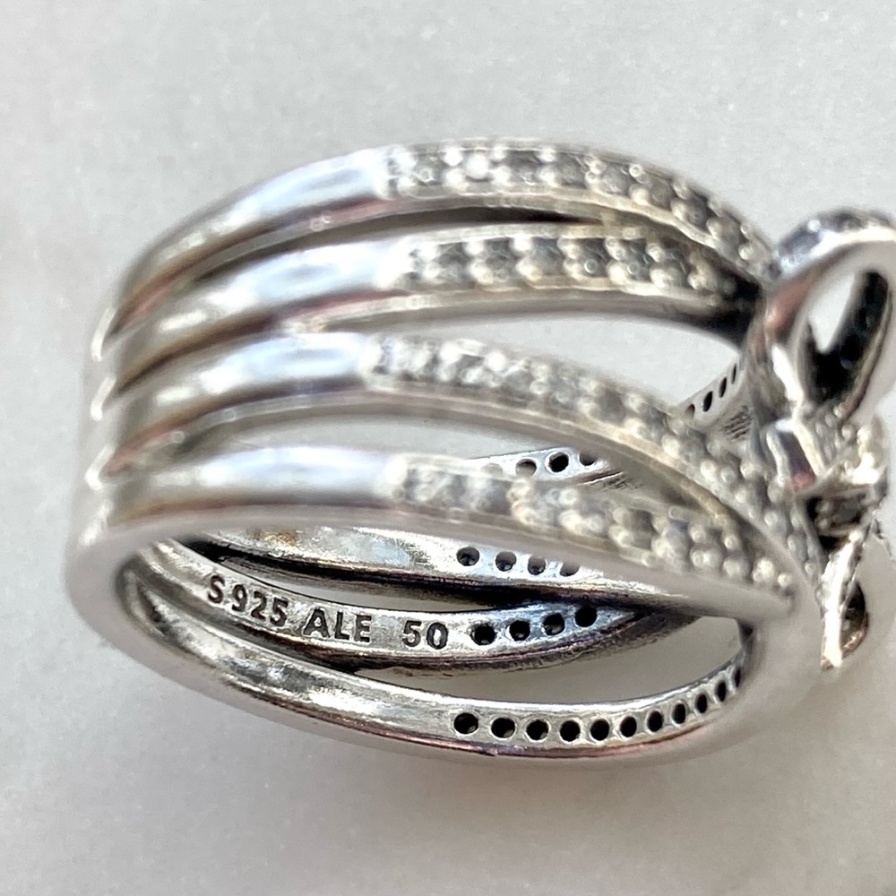 Pandora Delicate Sentiments Ribbon Ring - Picture 6 of 8